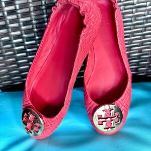 Gorgeous Tory Burch barely worn shoes! Offers accepted! Don’t miss out!
